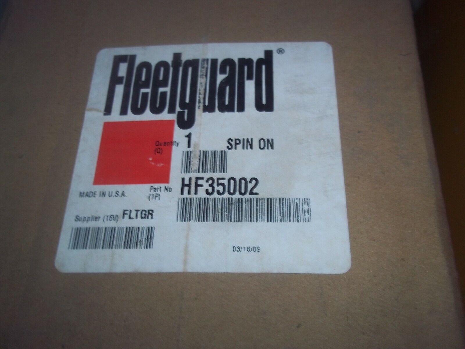 FLEETGUARD    HYDRAULIC  FILTER   P/N   HF35002