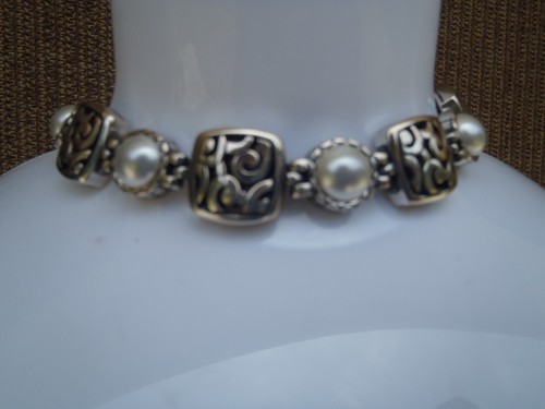 Brighton Faux Pearls Links Bracelet - Picture 2 of 7