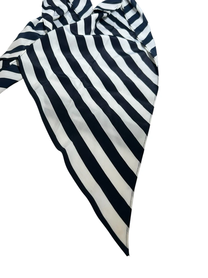 Bufanda de Colección Azul Marino Oscuro y Blanco Diagonal a Rayas Cuello Rayón Extremo en Ángulo 10"x64" Foto 3 de 4
