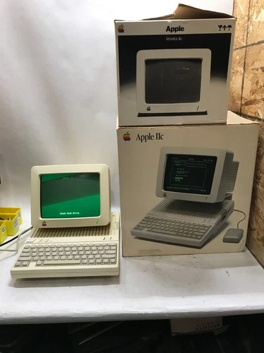 Vintage Apple Bundle A2m4090 IIc Computer w Monitor A2s4100 TESTED & WORKING -DW