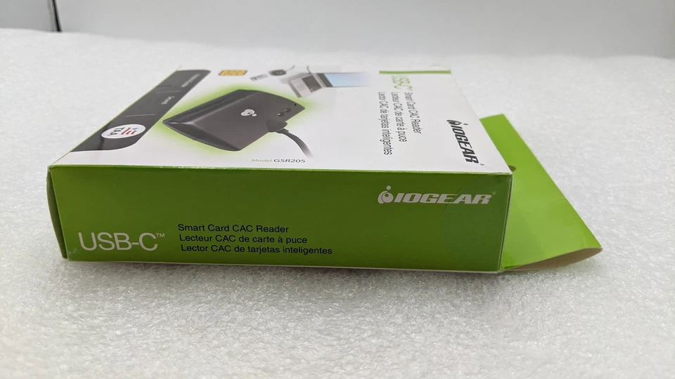IOGEAR GSR205 USB-C Card Reader - New In Box - Image 3 of 4