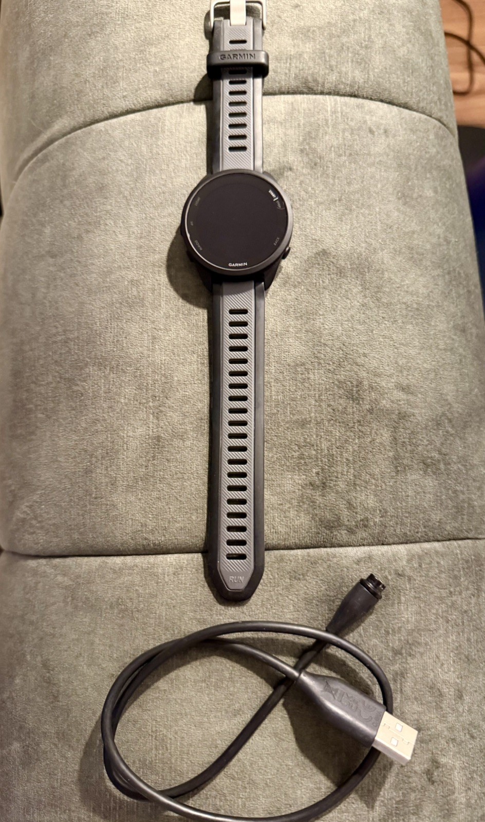 Garmin Forerunner 165 Black GPS Running Smartwatch - Brand New Condition