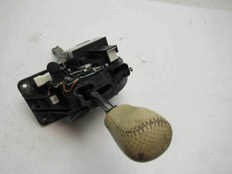 Infiniti M35 M45 2006-2010 transmisión automática palanca de cambios perilla Foto 3 de 4