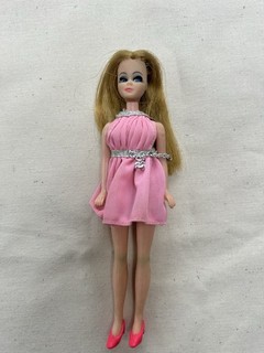 VINTAGE PIPPA DOLL WITH OUT FIT