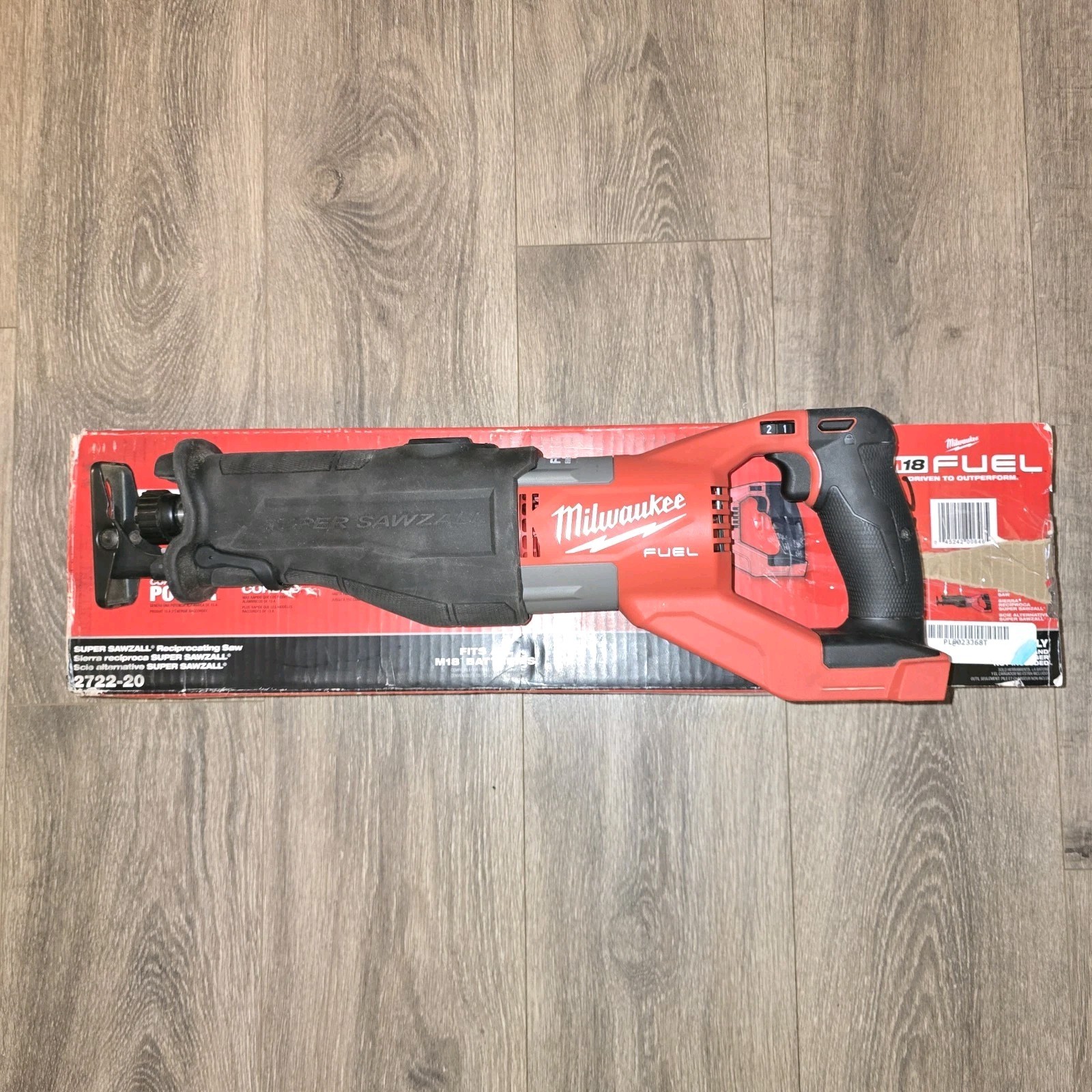 Milwaukee 2722-20 M18 FUEL Brushless SUPER SAWZALL Recip Saw (Tool Only)
