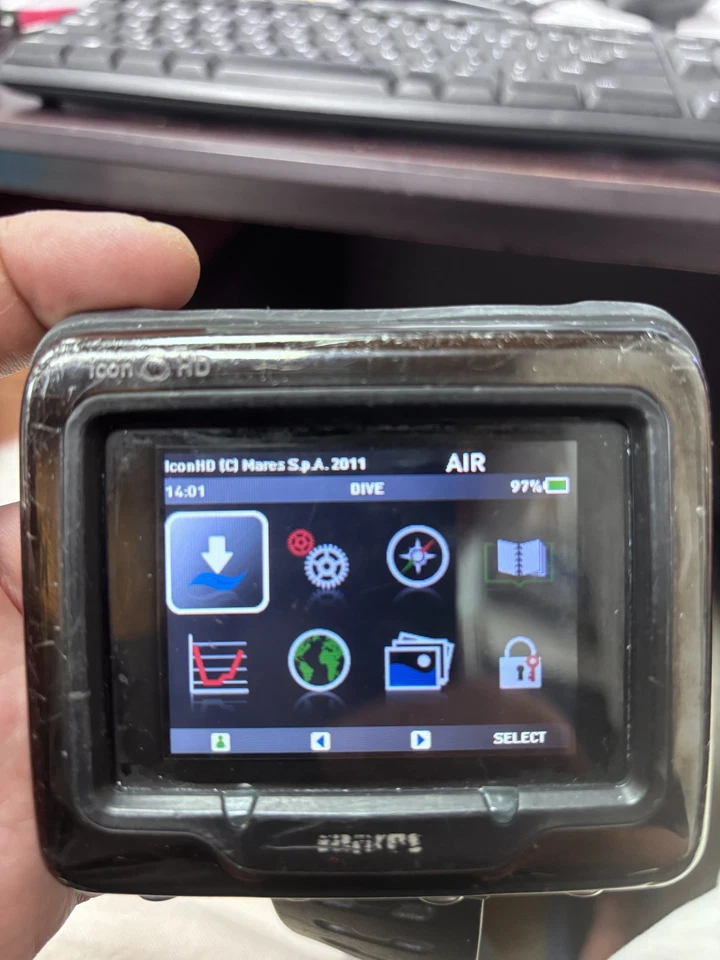 Mares Icon HD Tauchcomputer + Tanksender - Luft integriert, Farbdisplay - Bild 2 von 4