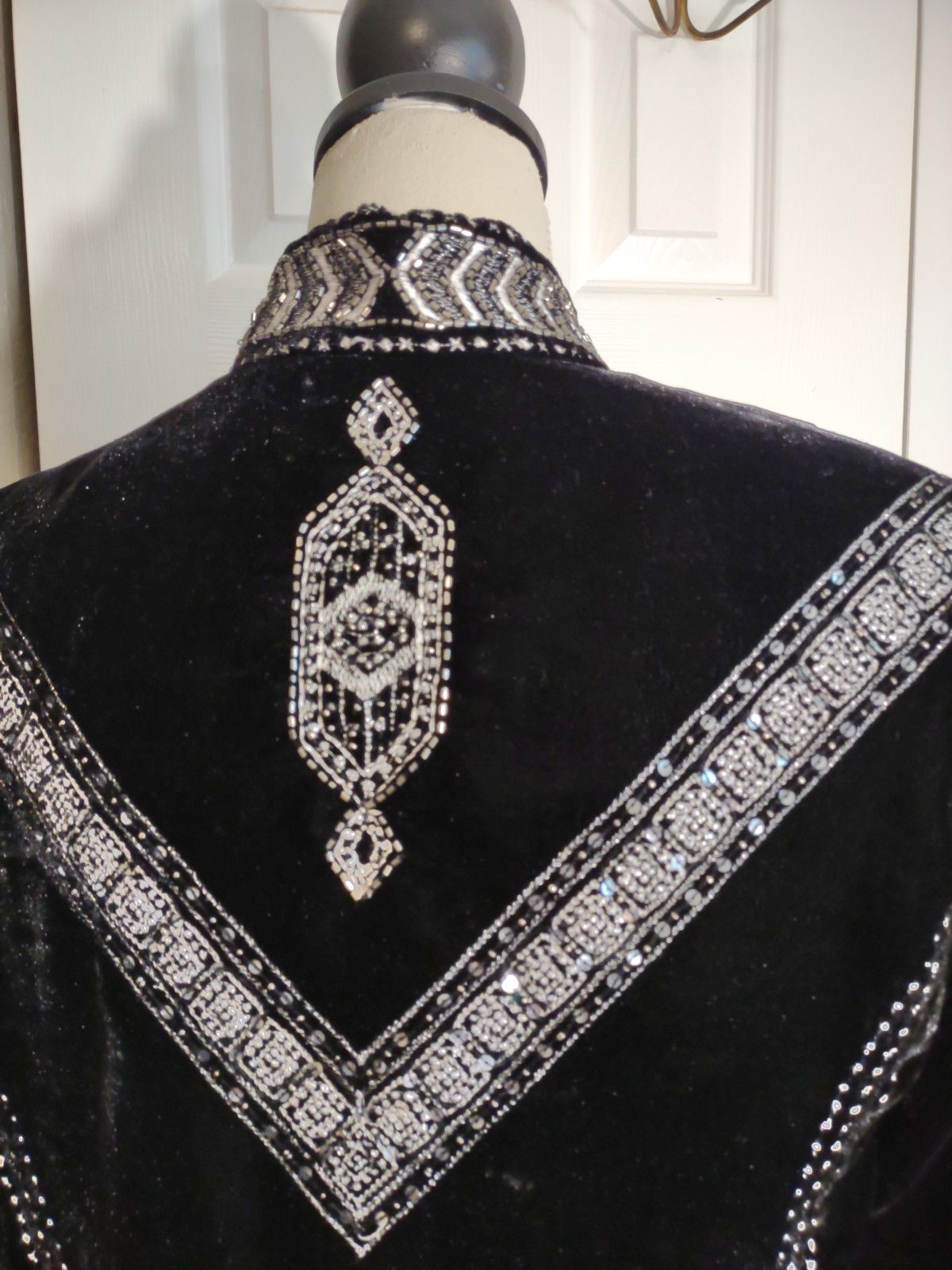 Lunar Eclipse Black Velvet Jacket Embellished And… - image 6