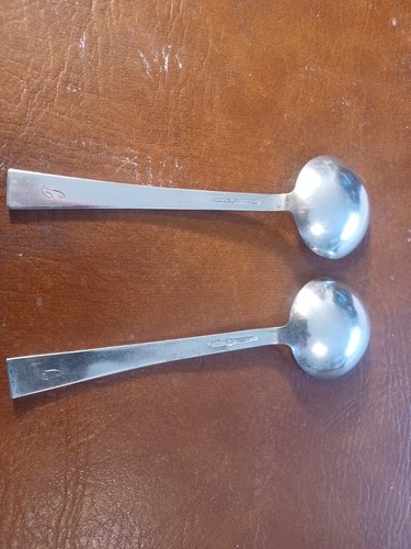 Two vintage International Sterling Silver Tablespoons with ingraved J (d2) - Picture 3 of 9