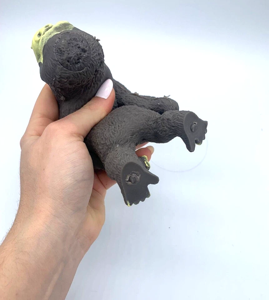 Liberación de Estrés y Ansiedad - Terapia de Mano Mono Squishy Juguete Gris y Verde Foto 4 de 4