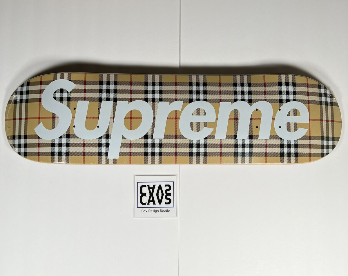 Supreme x Burberry Skateboard Deck SS22 - Beige / Tan 8.5 Supreme x Burberry Skateboard Deck SS22 - Beige / Tan 8.5