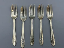 5 EPNS OYSTER FORKS Sheffield England 5" Silverplate