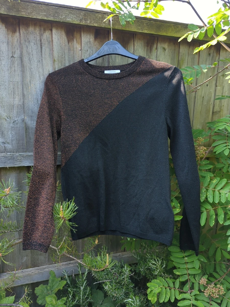 Black gold jumper top