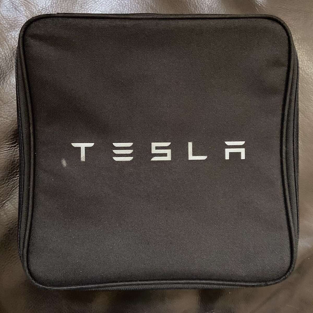 Storage Bag for Tesla mobile connector Charger & adapters Case