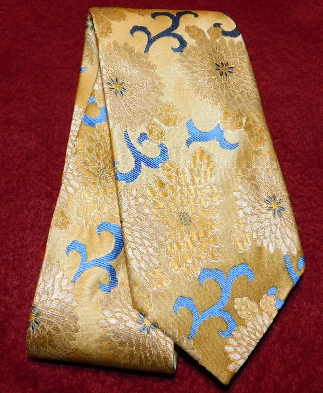 Gravata floral XMI PLATINA FEITA NOS EUA AMARELA/DOURADA/AZUL - GRAVATAS - GRAVATAS DE DESIGNER. - Imagem 2 de 3