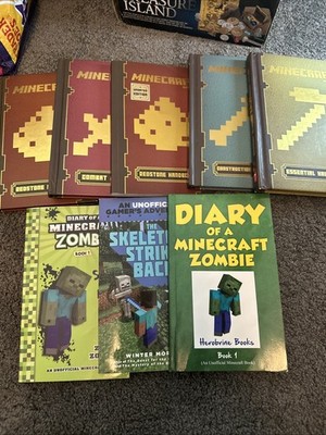 Minecraft: Essential Handbook: An Official Mojang Book (Updated Edition)