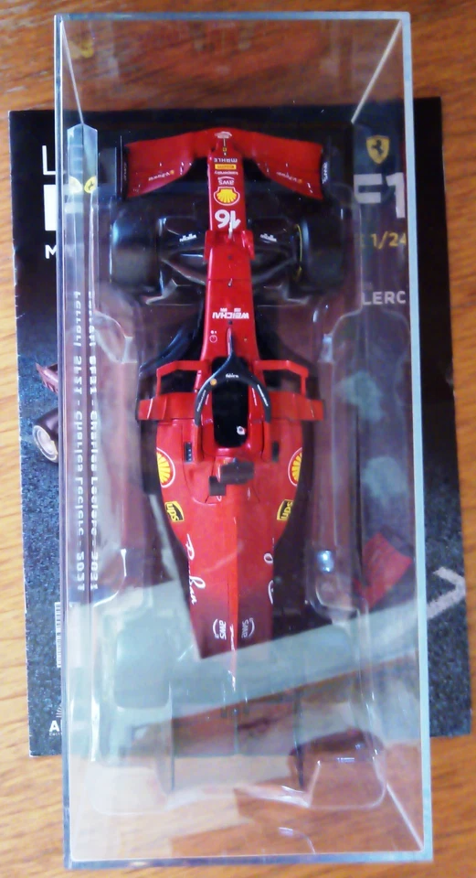 Ferrari F1 SF-21 Charles Leclerc 2021 Altaya scala 1/24 con teca e fascicolo NEW - Immagine 3 di 4