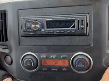 Autoradio Nissan NV200