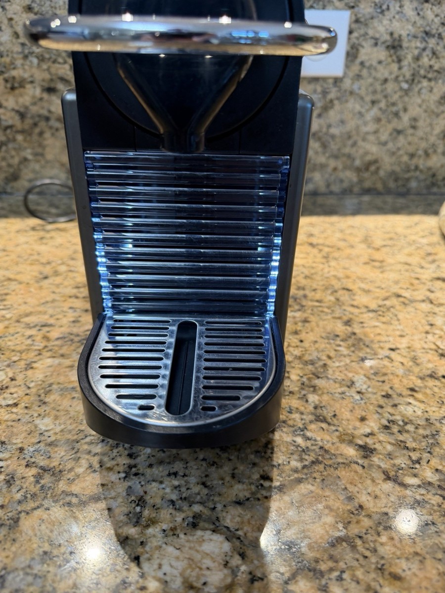 Nespresso Pixie Type C60 Espresso Coffee Capsule Pod Machine Maker