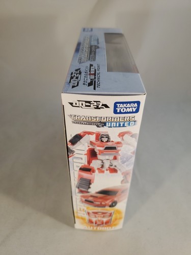 TakaraTomy Transformers United 2-Pack Windcharger vs Wipe-Out UN-27 New In USA - Picture 3 of 6