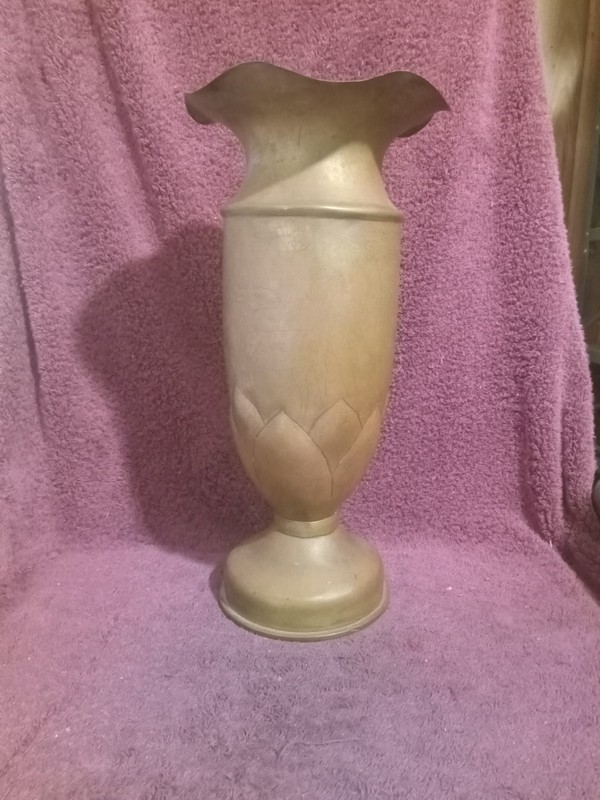 105mm WW 2 TRENCH ART 1944 BRASS VASE WITH SHAPES AND ETCHING