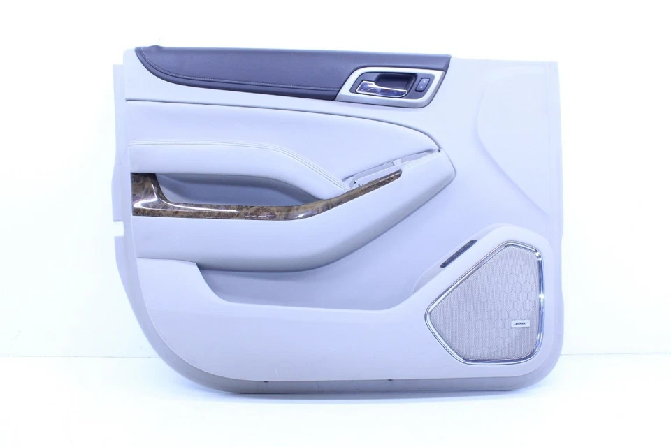 2015-2017 GMC Yukon Left Front Driver Door Panel Shale 84192394 OEM Used Foto 4 de 4