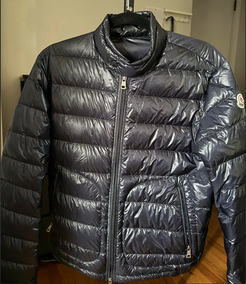 Moncler Men's Navy Down Puffer Jacket 