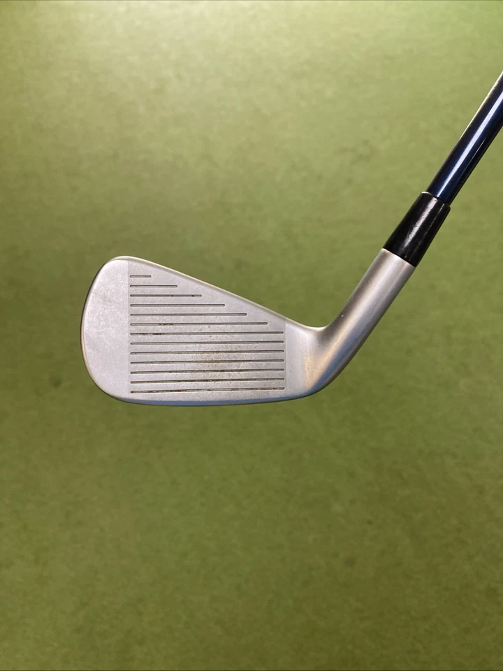 Used RH TaylorMade P770 Forged 3 Iron Ventus Velocore Blue 9X 90g Extra Stiff - Image 3 of 4