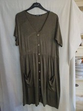 Women's BOOHOO Army Green Loose Fit Oversized Thin Dress Shortsleeved Size 18