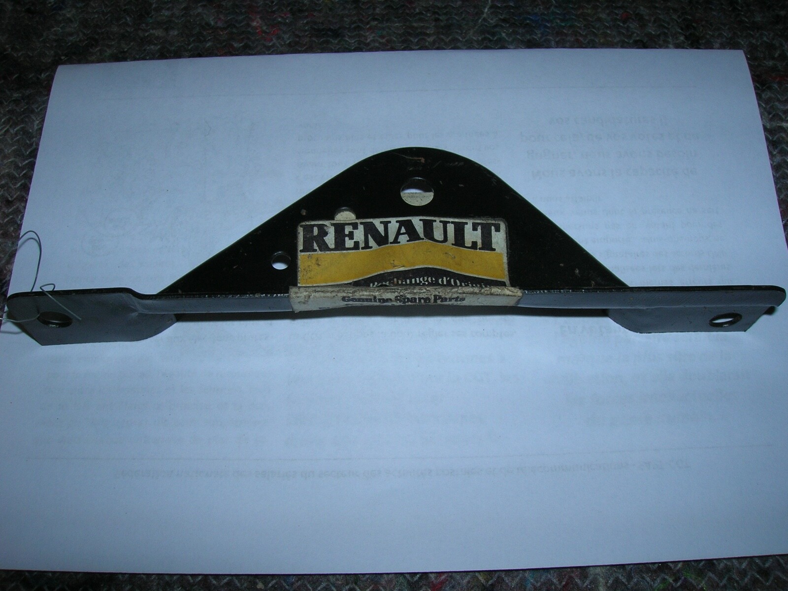 Cache frein d'époque d'origine Renault 12 Gordini en acier brut neuf