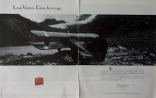 publicite advertising   LOUIS VUITTON  pilot case cuir   ANNEE 1990   A3613