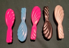 Barbie Shell Brushes Brush LOT Of 5 pc set 1990s White Black Pink Blue Hair Play