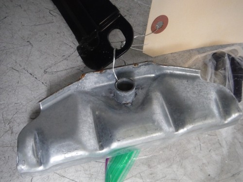 2006 Volvo XC70 Spare Tire Tie Down Bracket Assembly w/ Hardware OEM 1999-2006 - Picture 4 of 12