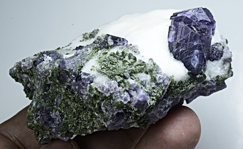 Superb Quality Fluorescent Terminated Scapolite Crystal Specimen W/ Epidote 200g - Picture 9 of 19