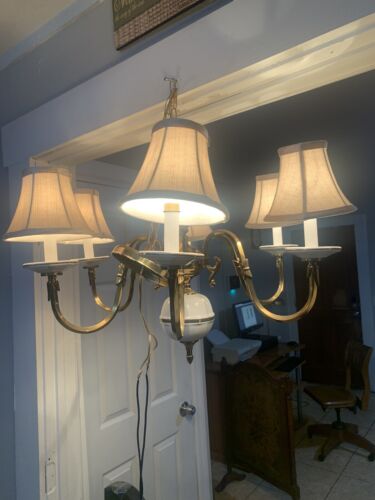 Vintage Gold / White / Brass & Porcelain Ornate Chandelier 6 Arm Lights - Picture 3 of 11