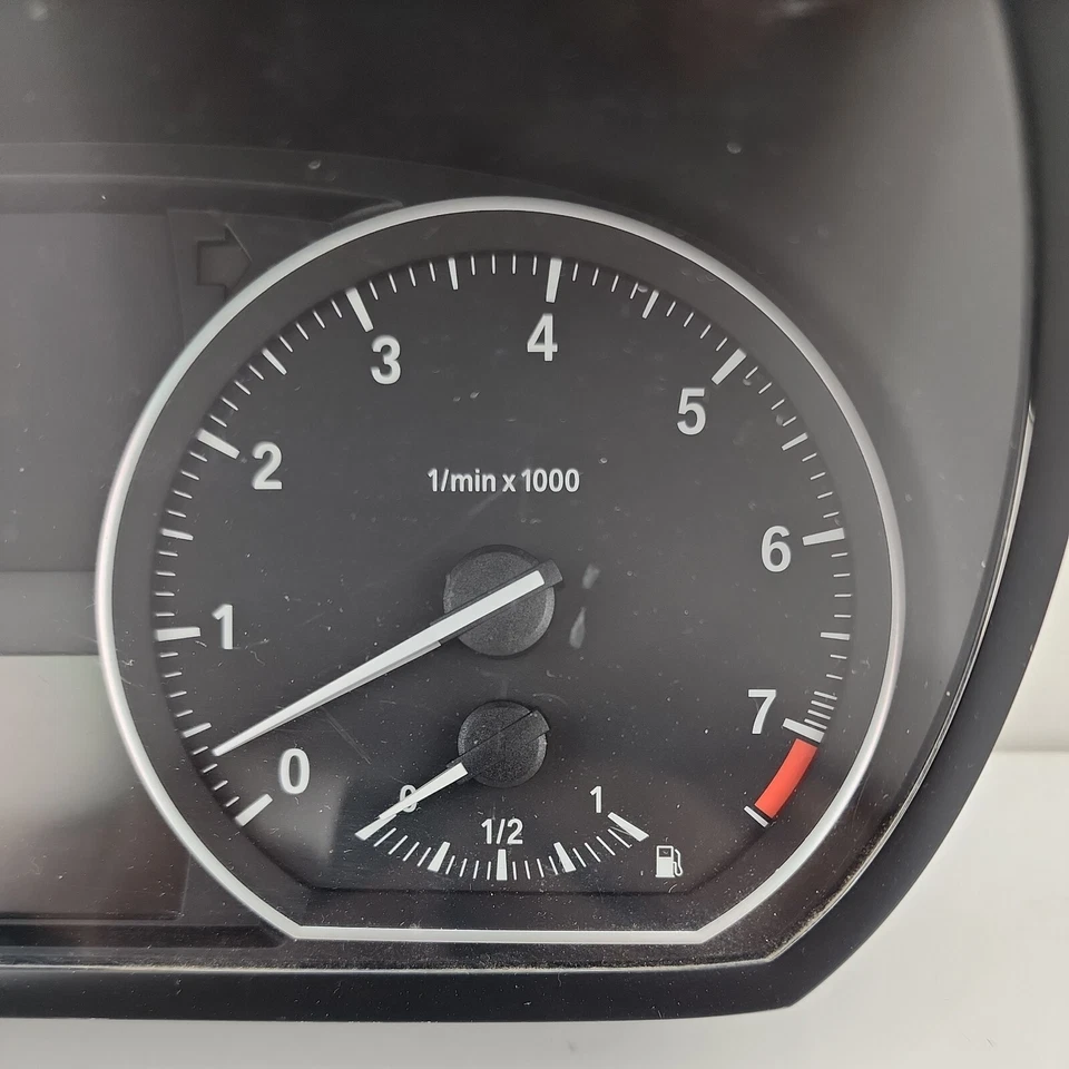 Cuadro de instrumentos velocímetro 2008 2009 compatible con BMW 125i 128i 9166817 millas sin knk Foto 4 de 4