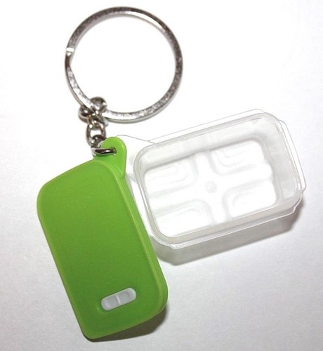 Tupperware FridgeSmart Portachiavi Gadget Frigo Smart Verde NUOVO - Foto 1 di 5