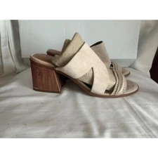 H by Halston Riley Owen Sandal Mule Beige Suede Block Heel Women Size 8.5