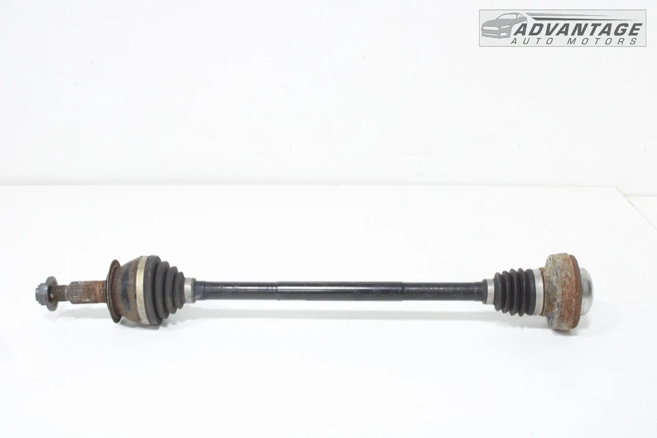Cadillac ATS 2013-2018 AWD eje trasero derecho CV P23117788 OEM Foto 2 de 4