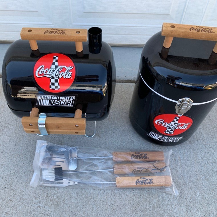 Vintage 当時物 ビンテージ ドラムスツール バースツール Coca-Cola New with Set Cooler & Grill Coca-Cola NASCAR Used Never スツール