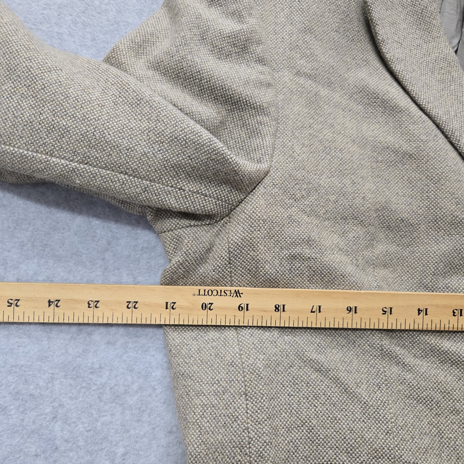 Hugo Boss Blazer Mens 42R Gray Wool Sport Coat Single Breasted Classic Jacket thumbnail 21