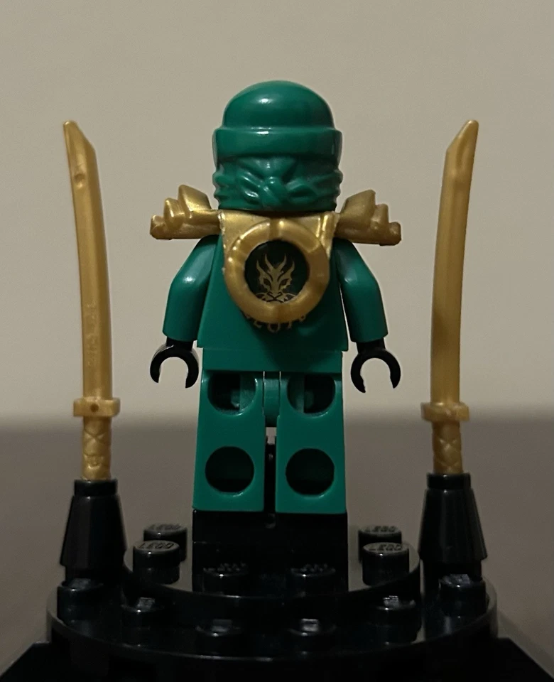 LEGO Ninjago Lloyd DX Minifigure 5004076 Target Exclusive 2014 COMPLETE - Image 2 of 4