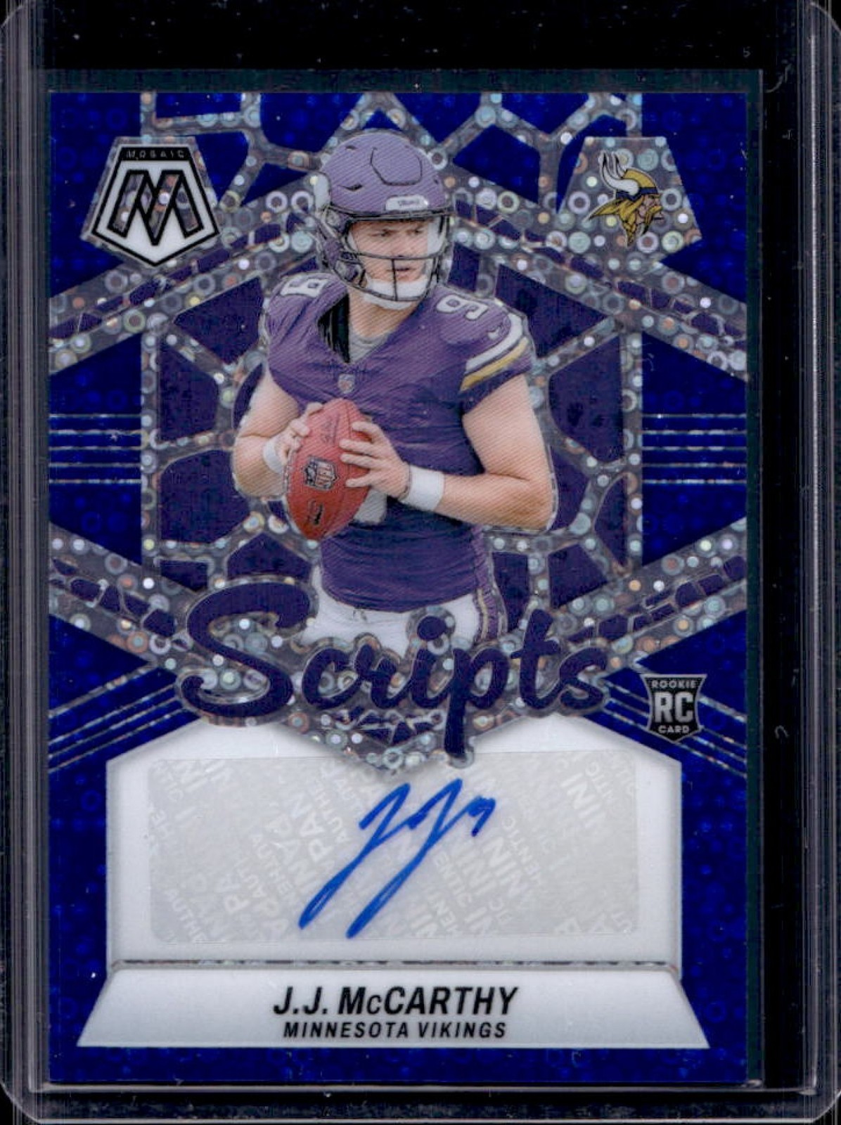 2024 Panini Mosaic JJ McCarthy Rookie Scripts RC No Huddle Blue Auto #RS-JJM