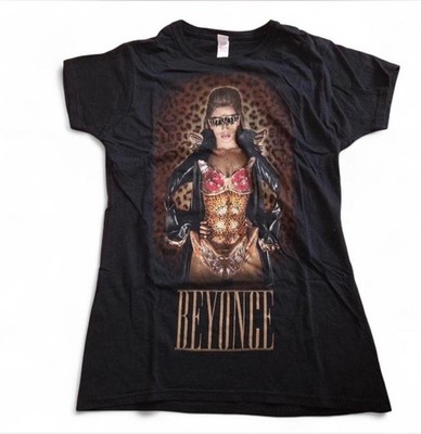 Rare Beyoncé I AM... Tour Black Graphic T-Shirt Size Medium