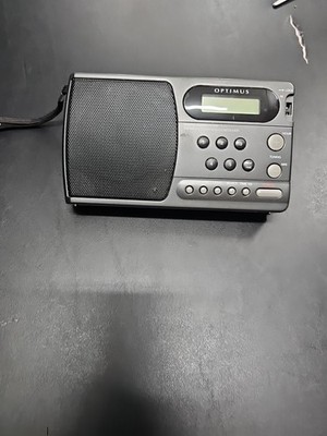 Optimus 12-798 FM/AM PLL Synthesized Receiver Digital Alarm Clock Radio