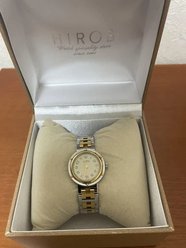 HERMÈS Un Cadeau pour Vous Mêmes HERMES Clipper (Vintage) Le Auparavant Rangés dans Mon