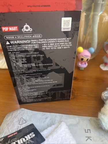 POP MART SKULLPANDA Winter Symphony Series Plush Pendant “Song Of Snow” W/ Hat - Picture 15 of 15