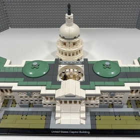 LEGO  Architecture United States Capitol Building 21030 : 100% Complete + Manual