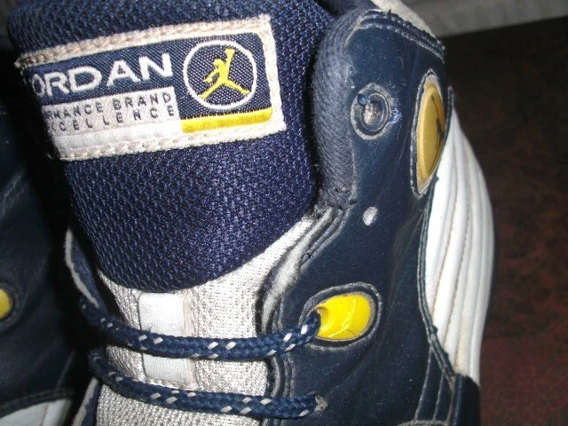 Zapatos Nike - OG 1997 Jordan Team 1 I - Azul Blanco NIÑOS 6Y #134072-141 Foto 3 de 4