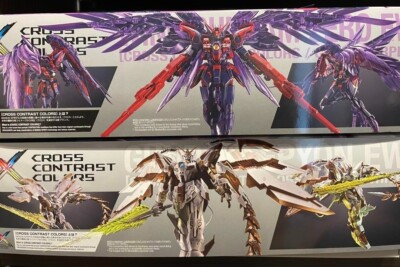 ロボット WING GUNDAM ZERO EW & GUNDAM EPYON EW MG 1/100 Wing Gundam Zero EW & Gundam Epyon CROSS CONTRAST