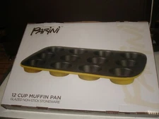 Parini 12 Cup Muffin Pan Glazed Non Stick stoneware New n box bin 910